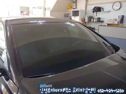 럭셔리세단 제네시스G90 인천 루마 버텍스700 ,500 썬팅 시공