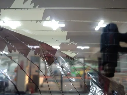 인천 아우디A6 루마 반사필름 버텍스650 측후면 썬팅 재시공