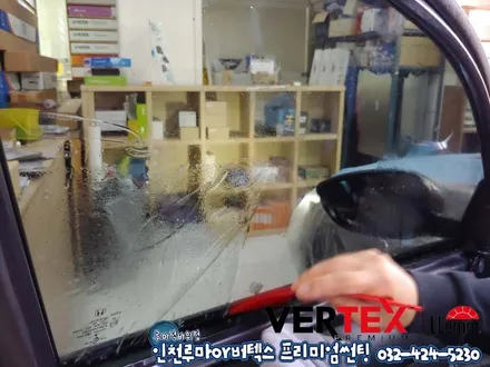 인천썬팅 수입차에도 역시 루마썬팅 래티튜드