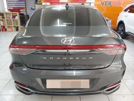 인천 더뉴그랜저 하이브리드 루마썬팅 신차패키지