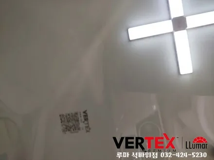 인천 신차썬팅 아이볼트미니 보조배터리 QXD1500 블랙박스장착