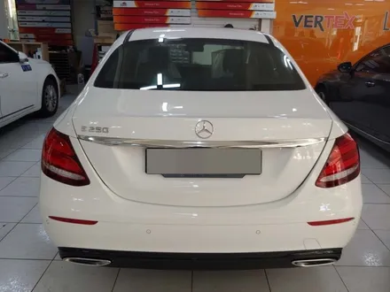 인천 벤츠E클래스 E250 수입차 썬팅 전문점 전체 버텍스700