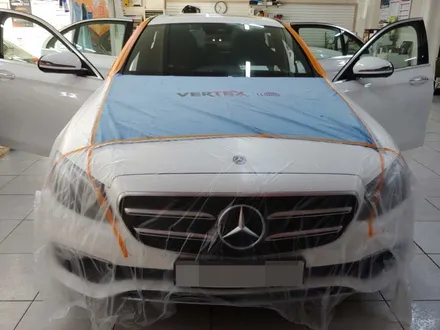 인천 벤츠E클래스 E250 수입차 썬팅 전문점 전체 버텍스700