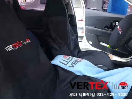 니로 버텍스900으로 전면썬팅재시공