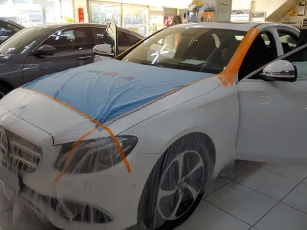 인천 벤츠E클래스 E250 수입차 썬팅 전문점 전체 버텍스700