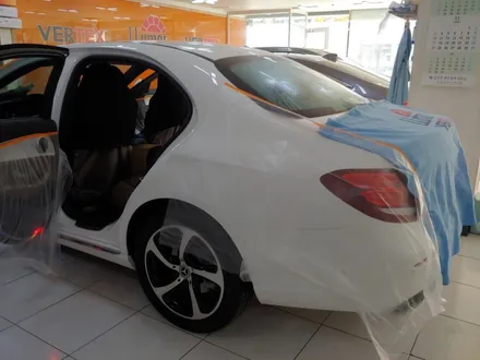 인천 벤츠E클래스 E250 수입차 썬팅 전문점 전체 버텍스700