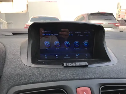 Q100 파인드라이브 네비게이션 매립하기 / 수원시 원천동