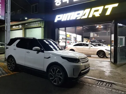 랜드로버 올뉴디스커버리 구미루프스킨 시공으로 멋진 투톤완성~! / 구미시 인의동