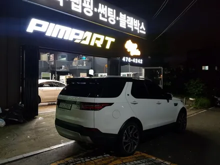 랜드로버 올뉴디스커버리 구미루프스킨 시공으로 멋진 투톤완성~! / 구미시 인의동