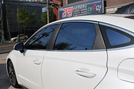 울산 신형소나타DN8 신차패키지 썬팅 시공