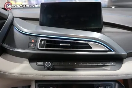 스포티한 차량에는 카본이 대세 BMW I8 실내 카본랩핑 택랩 HD유광 카본 by 대전랩핑 & 대전PPF 모터쉴드 / 대전 유성구