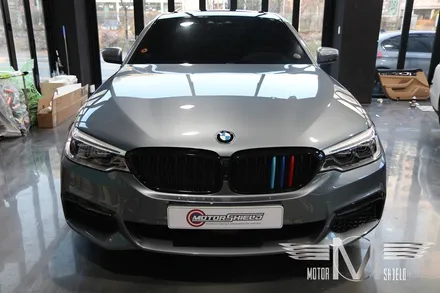 [BMW 5시리즈 그릴포인트 / 휀다덕트 / 사이드데칼 / 루프스킨] by 대전랩핑 대전PPF 모터쉴드 / 대전 유성구