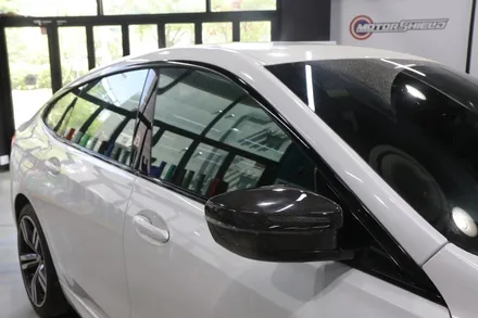 BMW 630i GT 윈도우 몰딩 크롬 딜리트 포인트랩핑 시공by 대전랩핑 & 대전PPF 모터쉴드 / 대전 유성구