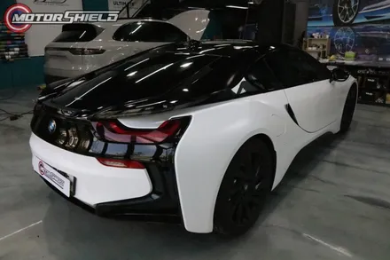 블랙 앤 화이트 정석 조합 BMW I8 사틴 화이트 유광 블랙 투톤 전체 랩핑by 대전랩핑 & 대전PPF 모터쉴드 / 대전 유성구