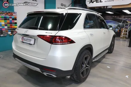 벤츠 GLE 300d 3M 사틴 펄 화이트 전체랩핑 시공by 대전랩핑 & 대전PPF 모터쉴드 / 대전 유성구