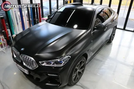 쿠페형 SUV의 근본 BMW X6에 스포티함을 더하다. 사틴블랙 전체랩핑 by 대전랩핑 & 대전PPF 모터쉴드 / 대전 유성구