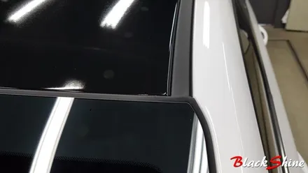 [울산랩핑][울산루프스킨] 현대 아이오닉 전기차 3M 1080시리즈 최고급필름 루프스킨 시공 - 블랙샤인 울산점 / 울산광역시 남구