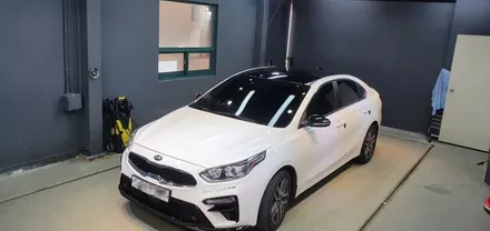 [울산랩핑][울산루프스킨] 기아 K3 블랙유광 루프스킨 시공 - 블랙샤인 울산점 / 울산광역시 남구