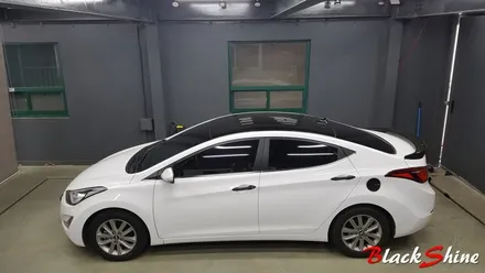 [울산루프스킨][울산랩핑] 현대 아반떼MD 유광블랙 루프스킨 합리적인 가격으로 깔끔한 시공 - 블랙샤인 울산점 / 울산광역시 남구