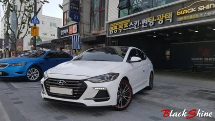 [울산루프스킨][울산랩핑] 현대 아반떼AD 스포츠 블랙유광 루프스킨으로 이미지 변신~ 블랙샤인 울산점 / 울산광역시 남구