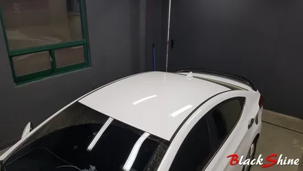 [울산루프스킨][울산랩핑] 현대 아반떼MD 유광블랙 루프스킨 합리적인 가격으로 깔끔한 시공 - 블랙샤인 울산점 / 울산광역시 남구