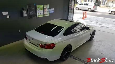 [울산루프스킨][울산랩핑] BMW 428i 3M 1080시리즈 블랙유광 루프스킨 및 포인트랩핑 시공 - 블랙샤인 울산점 / 울산광역시 남구