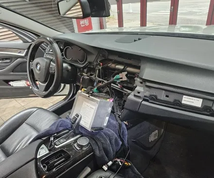 춘천랩핑 춘천bmw528전체랩핑및 안드로이드올인원장착춘천올인원 / 춘천시 후평동