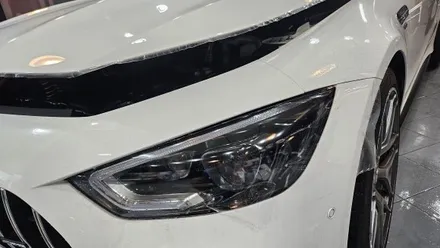 춘천 랩핑 벤츠 gt amg 크롬 죽이기및 본넷ppf시공및 실내랩핑 / 춘천시 후평동