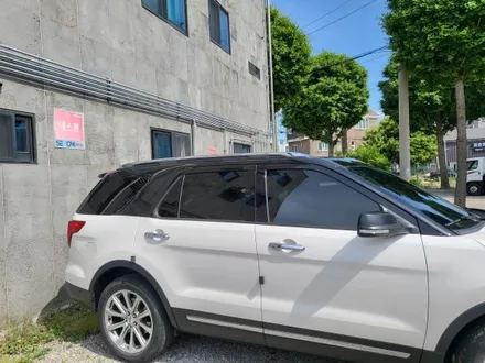 춘천랩핑 포드익스플로러 루프스킨및 투톤랩핑 / 춘천시 후평동