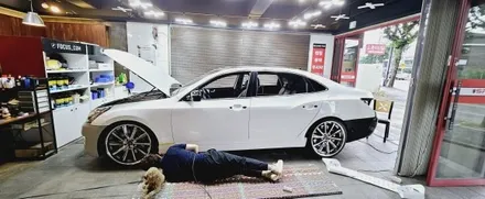 춘천랩핑 에쿠스전체랩핑에쿠스투톤랩핑에쿠스마이바흐스타일 / 춘천시 후평동