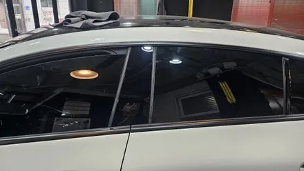 춘천 랩핑 벤츠 gt amg 크롬 죽이기및 본넷ppf시공및 실내랩핑 / 춘천시 후평동