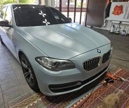 춘천랩핑 춘천bmw528전체랩핑및 안드로이드올인원장착춘천올인원 / 춘천시 후평동