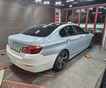 춘천랩핑 춘천bmw528전체랩핑및 안드로이드올인원장착춘천올인원 / 춘천시 후평동
