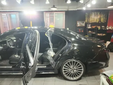춘천랩핑 벤츠s클래스 전체랩핑 블랙유광랩핑 / 춘천시 후평동