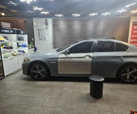 춘천랩핑 춘천bmw528전체랩핑및 안드로이드올인원장착춘천올인원 / 춘천시 후평동