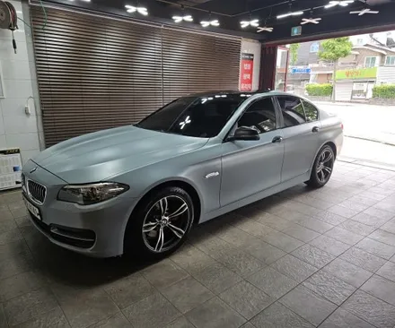 춘천랩핑 춘천bmw528전체랩핑및 안드로이드올인원장착춘천올인원 / 춘천시 후평동