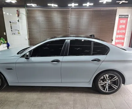 춘천랩핑 춘천bmw528전체랩핑및 안드로이드올인원장착춘천올인원 / 춘천시 후평동
