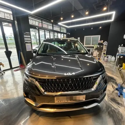 안산 신차패키지 기아 카니발 레인보우썬팅 V90 전체시공