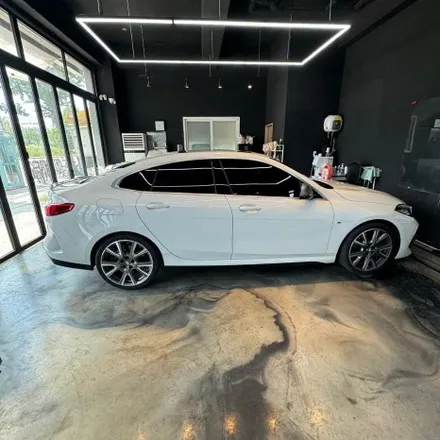 안산 썬팅 BMW 그란쿠페M235i 레인보우 V90 썬팅 전체 재시공