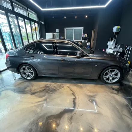 안산썬팅 BMW 3시리즈 레인보우V90 전체 재시공