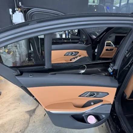 안산시흥 썬팅 전문점 BMW 3시리즈 레인보우 V90 틴팅 전체 재시공