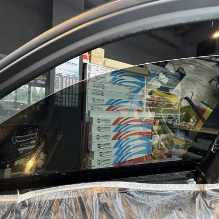 안산시흥 썬팅 전문점 BMW 3시리즈 레인보우 V90 틴팅 전체 재시공
