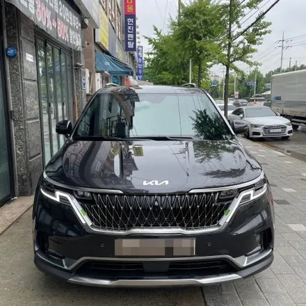 안산 신차패키지 기아 카니발 레인보우썬팅 V90 전체시공