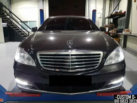 W221 벤츠 S500 HID수리 D1S 6000K 광량업과 LED실내등 교체로 시안성 확보! / 인천 남동구