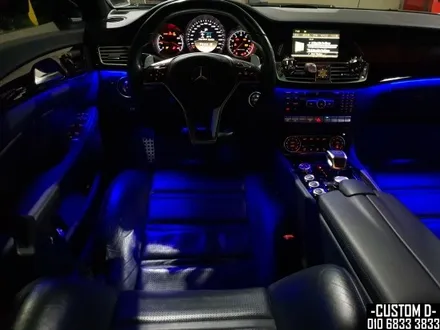 W218 CLS63AMG 64색 가변 엠비언트 벤츠무드등 LED튜닝! / 인천 남동구