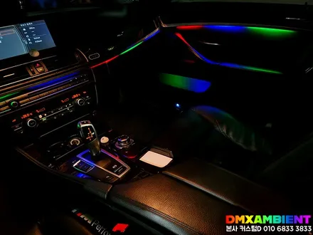 BMW 5시리즈 엠비언트 실내 튜닝의 혁신 DMX 무빙 무드등! 비노출 아크릴 시공 전문 / 인천 남동구