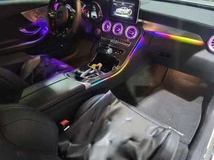 벤츠 C200 C클래스 송풍구 엠비언트, 4D 부메스터 튜닝 / 인천 남동구