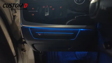 BMW5시리즈 - 520D (F10) 실내 RGB 가변 엠비언트 무드등 작업 후기 / 인천 남동구