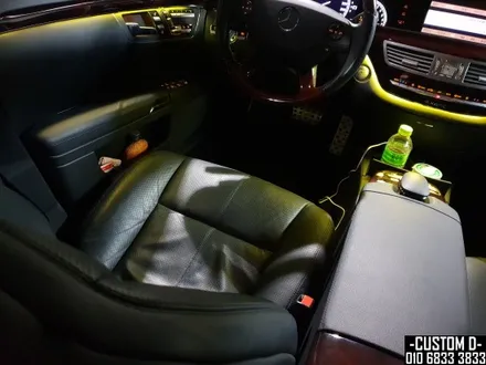 벤츠 W221 S클래스 엠비언트 64컬러 가변 무드등 S500 튜닝! / 인천 남동구