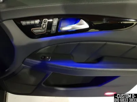 W218 CLS63AMG 64색 가변 엠비언트 벤츠무드등 LED튜닝! / 인천 남동구